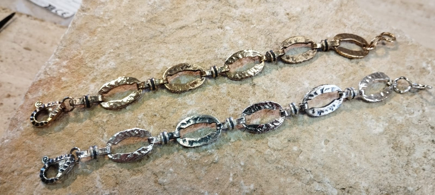 Bracciale Unisex "Spinelli Romani" – Argento Ossidato e Catena Martellata, 16/20,5 cm