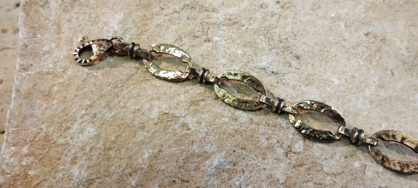 Bracciale Unisex "Spinelli Romani" – Bronzo Ossidato e Catena Martellata, 16/20,5 cm